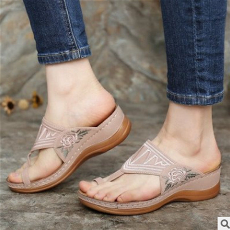 New Style Casual Embroidered Wedges With Flat Toe Sandals And Slippers Women Embroidered Flowers Women Sandals - ladieskits - 0