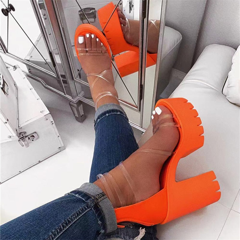Fashionable platform thick heels - ladieskits - 0
