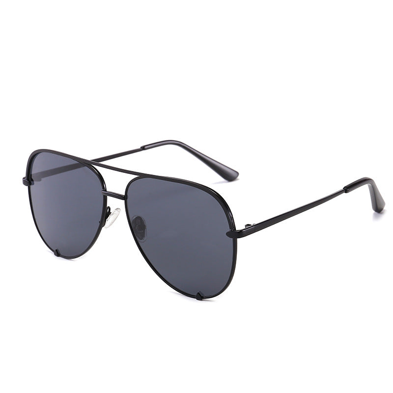 Fashionable sunglasses - ladieskits