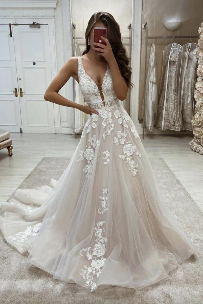 Classy Plunge V neck Lace Wedding Dress