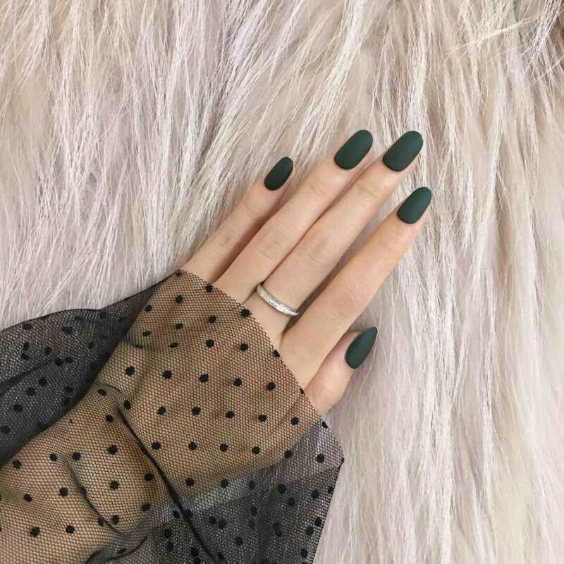 Green Frosted Short Oval Press On Nails